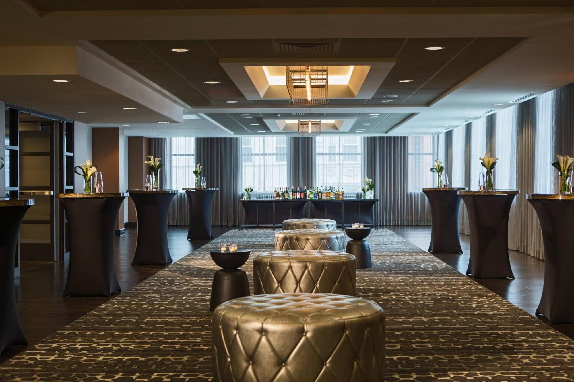 Renaissance Allentown Hotel Exterior photo